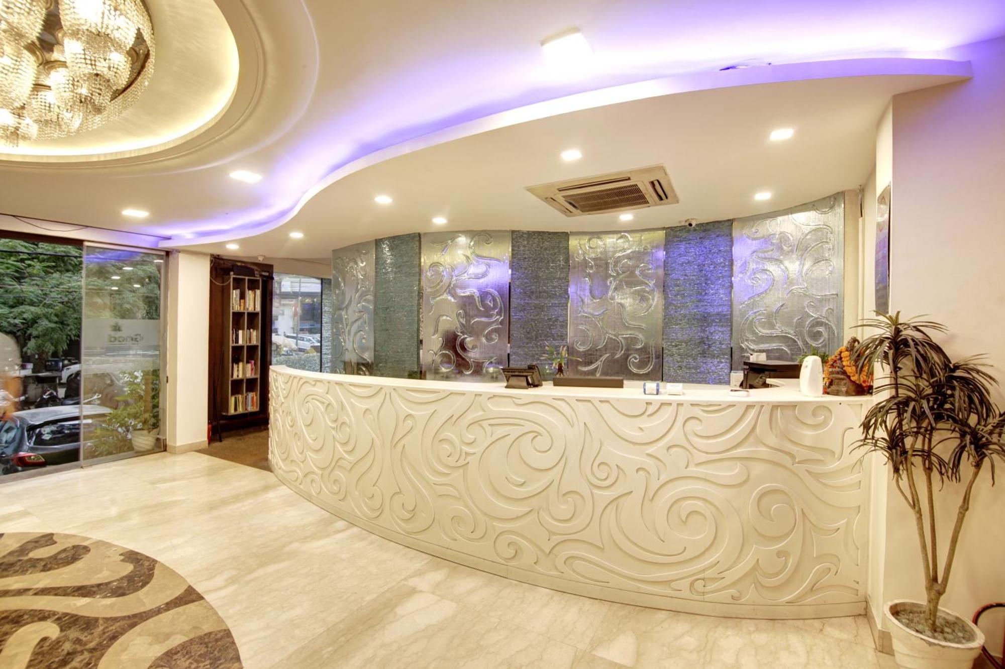 Hotel Good Times Near Ganga Ram Hospital And Karol Bagh Metro Delhi  Exterior foto